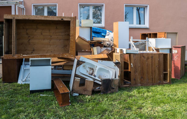 Best Professional Junk Removal  in Holyoke, CO